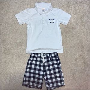 3/$12 💜 Lot of 2 size 2T summer clothes